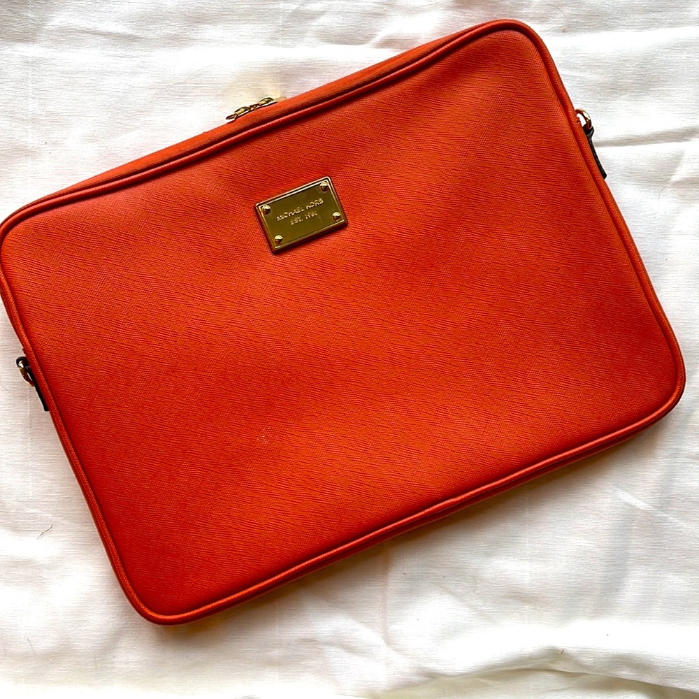 💻 Orange Michael Kors 13” MacBook Pro Laptop Case 💻